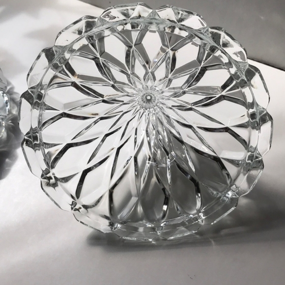 Vintage Hershey's Kisses "Crystal Kiss" Candy Dish - Picture 6 of 10